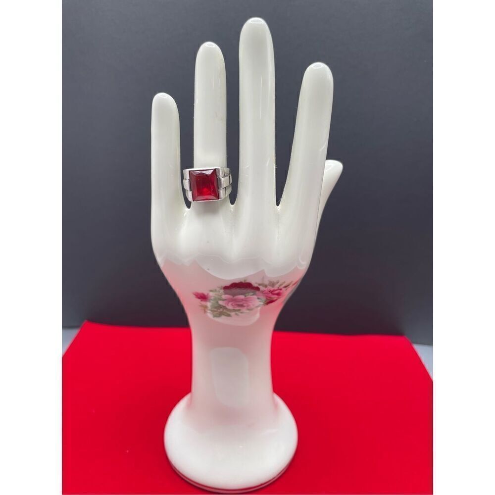 Vargas Vintage Sterling Silver Synthetic Ruby Ring Size 4.5 Unisex